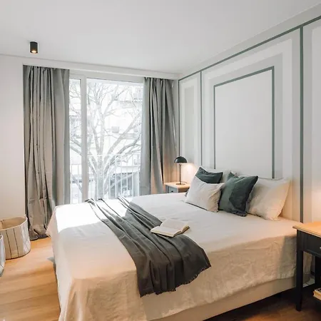 Tamariz - 1 Bedroom And Pool In Avenidas Novas Apartman