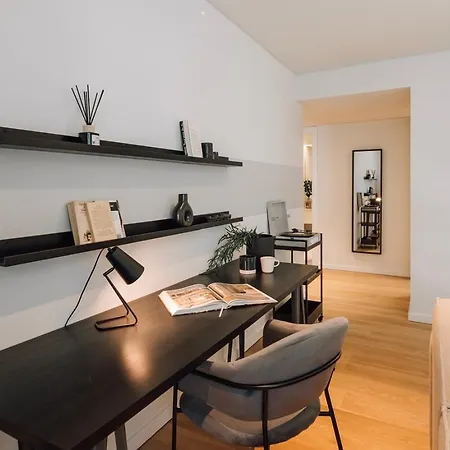 Tamariz - 1 Bedroom And Pool In Avenidas Novas Apartman *