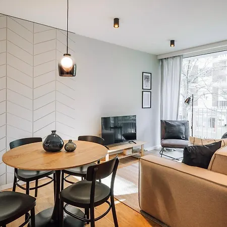 Tamariz - 1 Bedroom And Pool In Avenidas Novas